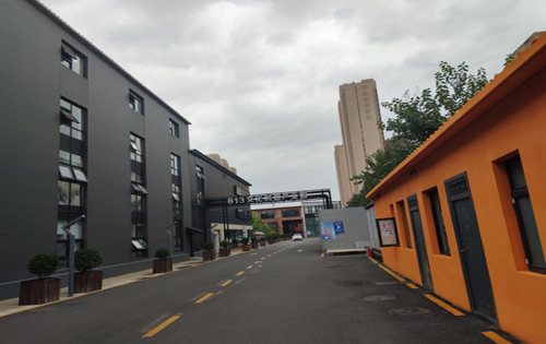 813文化创意产业园出租实拍图1